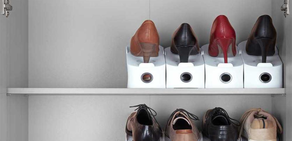 Système de rangement pivotant pour souliers - Quincaillerie Richelieu
